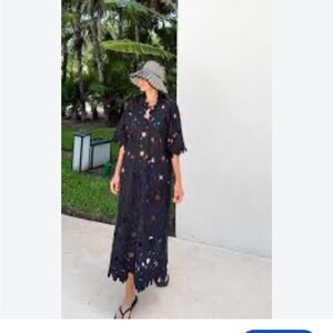 Brand new dress never worn, beautiful, loose, fit, see-through lace